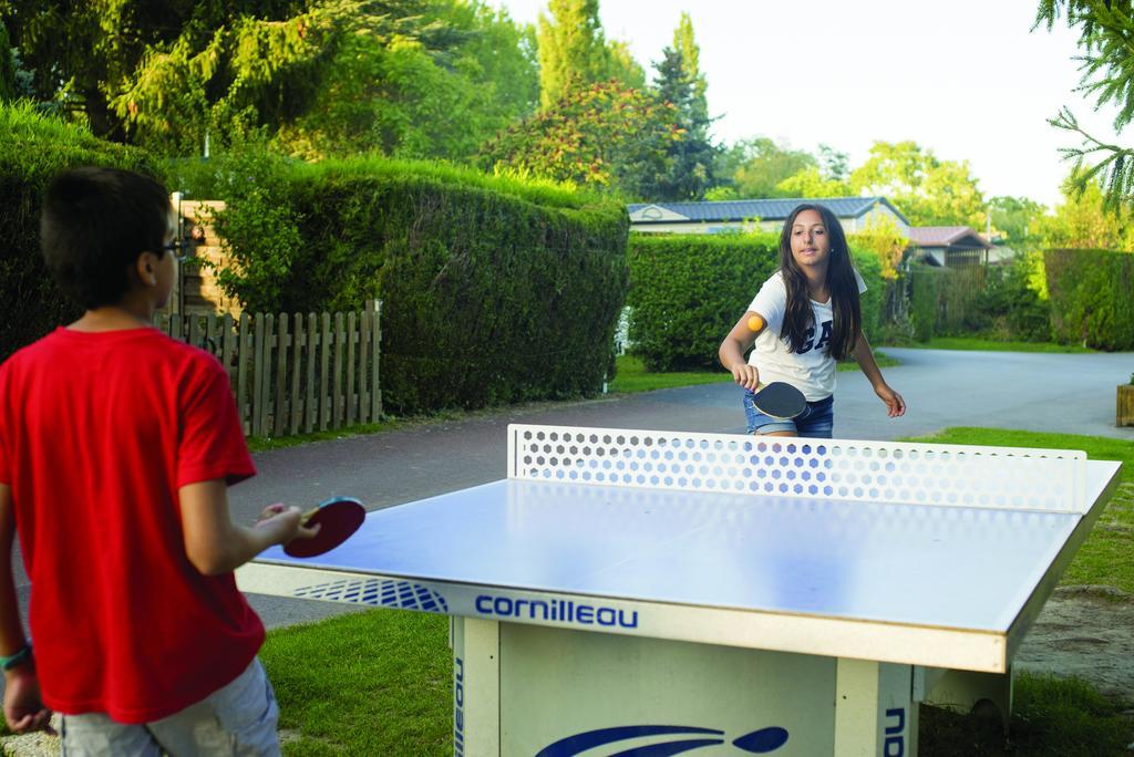 Varreddes Camping Village Parisien מראה חיצוני תמונה